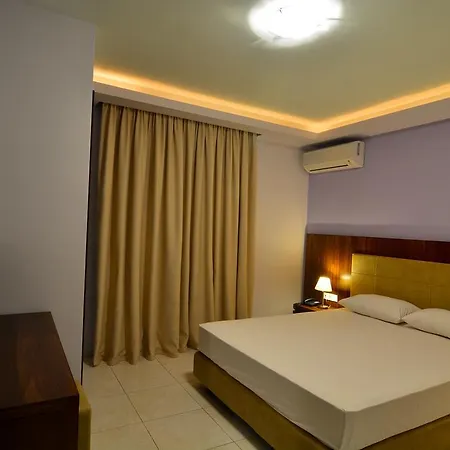 Panorama ホテル Paralía